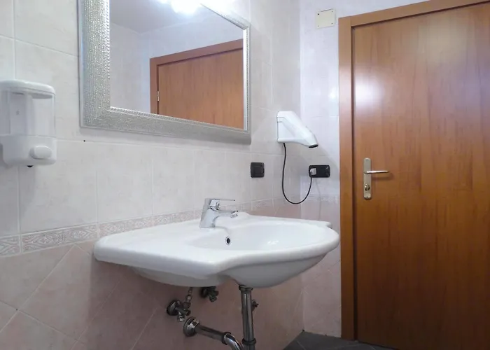 Millerose Otel Roma